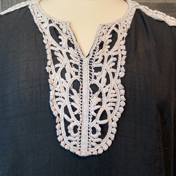 Solitaire tunic top medium boho black cream crochet witchy dark feminine summer - Picture 3 of 10